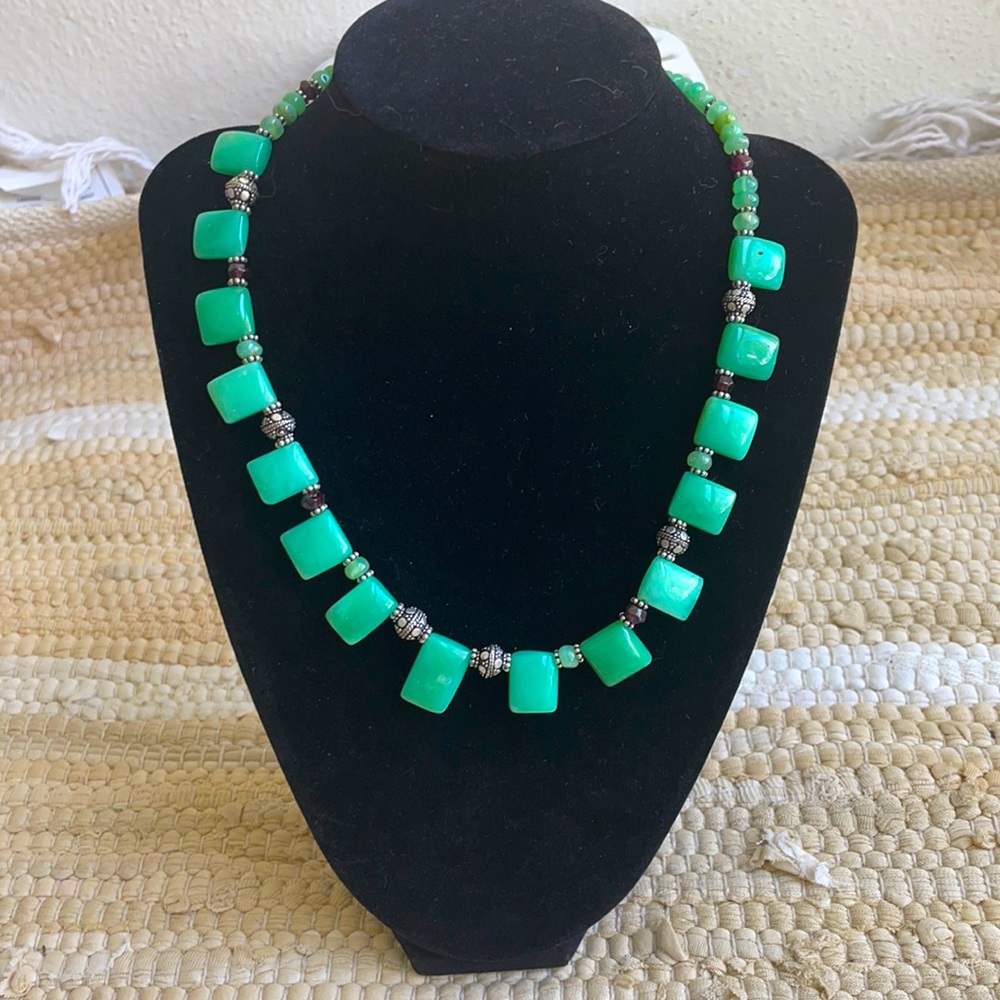 Jade green necklace and earrings set